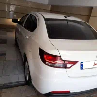 شاهین جی ۴۰۲