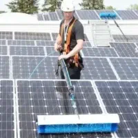 سرویس، عیب‌یابی،مانیتورینگ وشستشوی نیروگاه خورشیدی