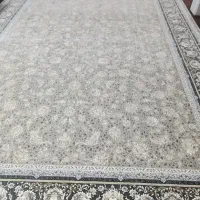 دو عدد فرش ۱۲ متری