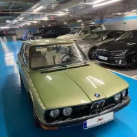 BMW 518