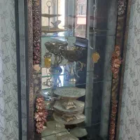 یک عدد بوفه چوبی در حدنو بدون وسایل
