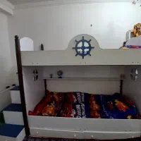 تخت دو طبقه