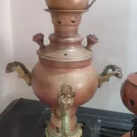 قابلمه مسی نونو و سماور ذغالی و سرتاس