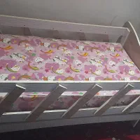 تخت گهواره ای