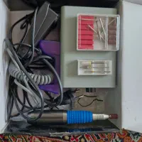 دستگاه کاشت ناخن  کاملا سالم و نو