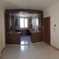 نامجو، ۷۳متر، ۲خواب، با پارکینگ