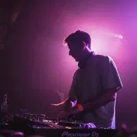 دی‌جی حرفه‌ای مراسم عروسی، عقد، تولد مهمونی dj