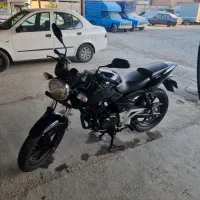 پالس 180 UJ4
