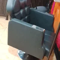 ۲عددصندلی ارایشگاه