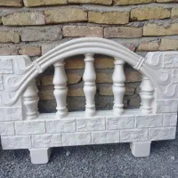 موزائیک. نرده. دور باغچه