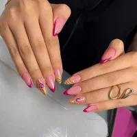 آف ویژه کاشت ناخن