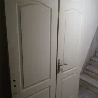 ۲ عدد درب چوبی حمام و سرویس بهداشتی سالم