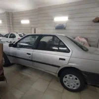 پژو  ROA  مدل ۸۶ نقره‌ای.
