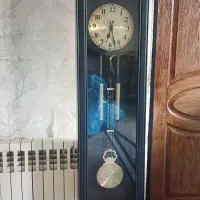 ساعت ایستاده چوبی