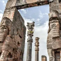 سیمانبری سرستون، ستونهای گرد ، محوطه سازی