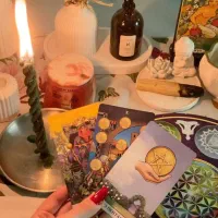 فال تاروت وشمع تراپی