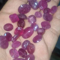 سنگ یاقوت معدنی آفریقا
