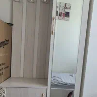 جا کفشی نو و تمیز خوش رنگ
