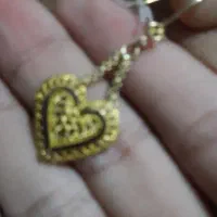 گوشواره طلا گم شده