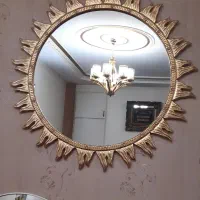 آینه با قاب طرح خورشیدی رنگ طلایی