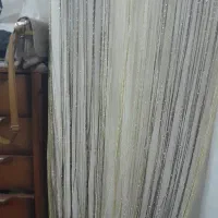 پرده جلو دری