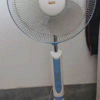 پنکه ایستاده