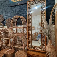 آینه چوبی ایستاده  تک کشو