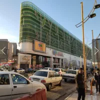 پارک بازار طبقه همکف موقعیت عالی