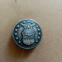 مدال و وکمه قدیمی