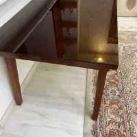 میز ناهارخوری ۶ نفره شیک با صفحه شیشه‌ای