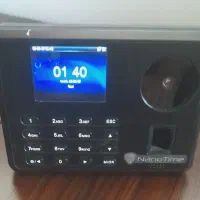 دستگاه حضور غیاب