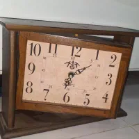 ساعت وآباژور