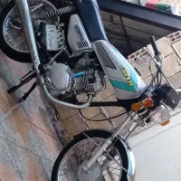 موتور هندا ۱۲۵ لال لال