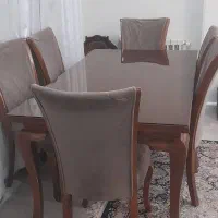میز نهارخوری