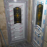 کارخانه در وپنجره دوجداره upvcو توری مرکزی