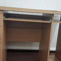 میز کامپیوتر وتحریر