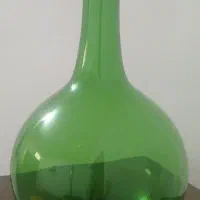 قرابه قدیمی بزرگ