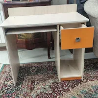 میز تحریر / کامپیوتر