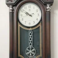 ساعت دیواری .سالم و تمیز