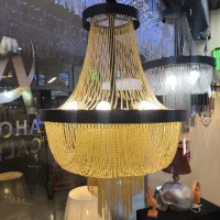 لوستر زنجیری