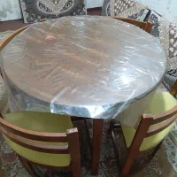 میز ناهارخوری
