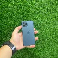 12pro LLA 256