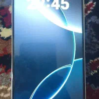 طرح آیفون 16pro max تمیز