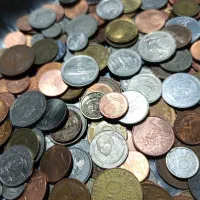 200 تا سکه کلکسیونی خارجی