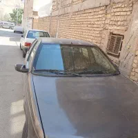 روآ87 یگانه ..یه گلگیرعقب رنگ شده .ماشین خوبیه
