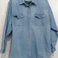 تعدادی لباس نو و دسته دوم در حد نو