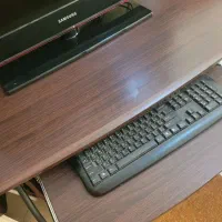 میز کامپوتر و میز تحریر کاملا نونونو
