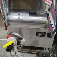 دستگاه آبگیری گوجه‌فرنگی
