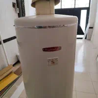 آبگرمکن ایستاده