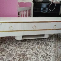 میز تلوزیون